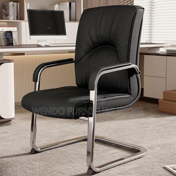 Office Chairs; Leather Non Reclining Visitors Office Chairs - thumbnail 5