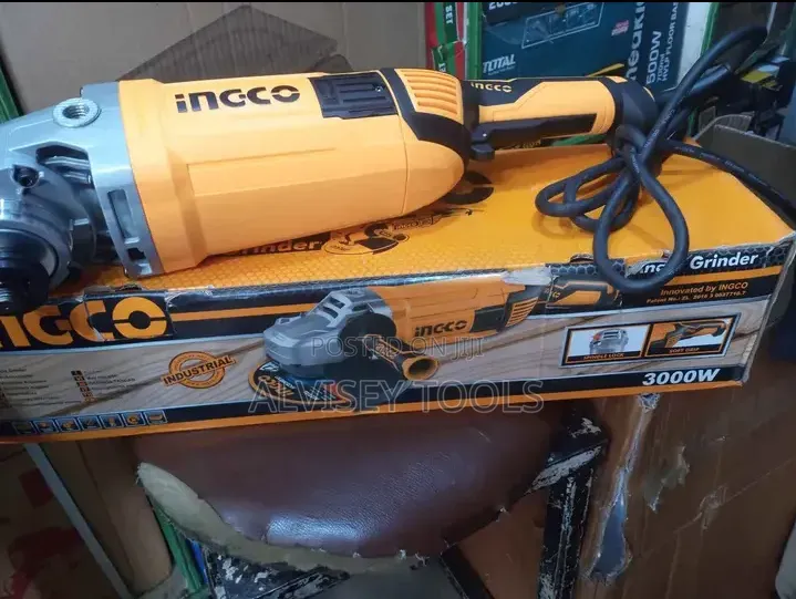Heavy Duty Ingco Angle Grinder 3000w