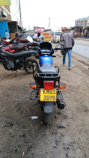 New Honda CB 2024 Blue