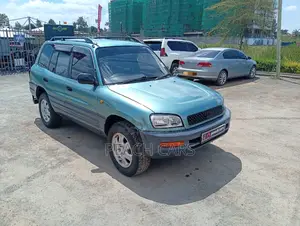 Toyota RAV4 1997 Green