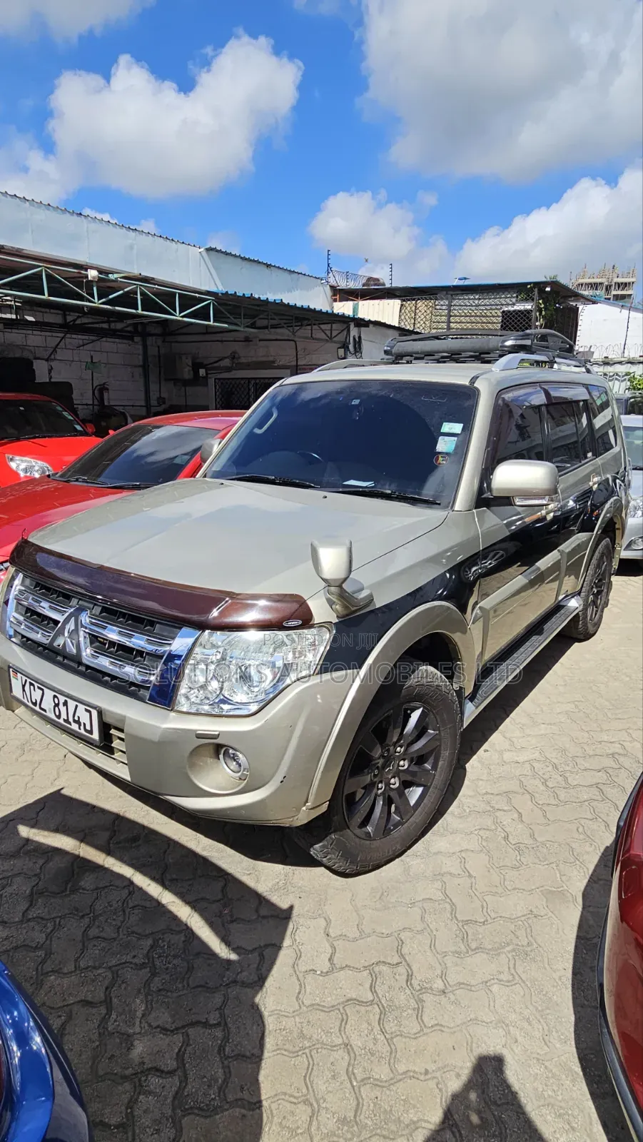 Mitsubishi Pajero V80 3.2 DI-D 2015 Gray