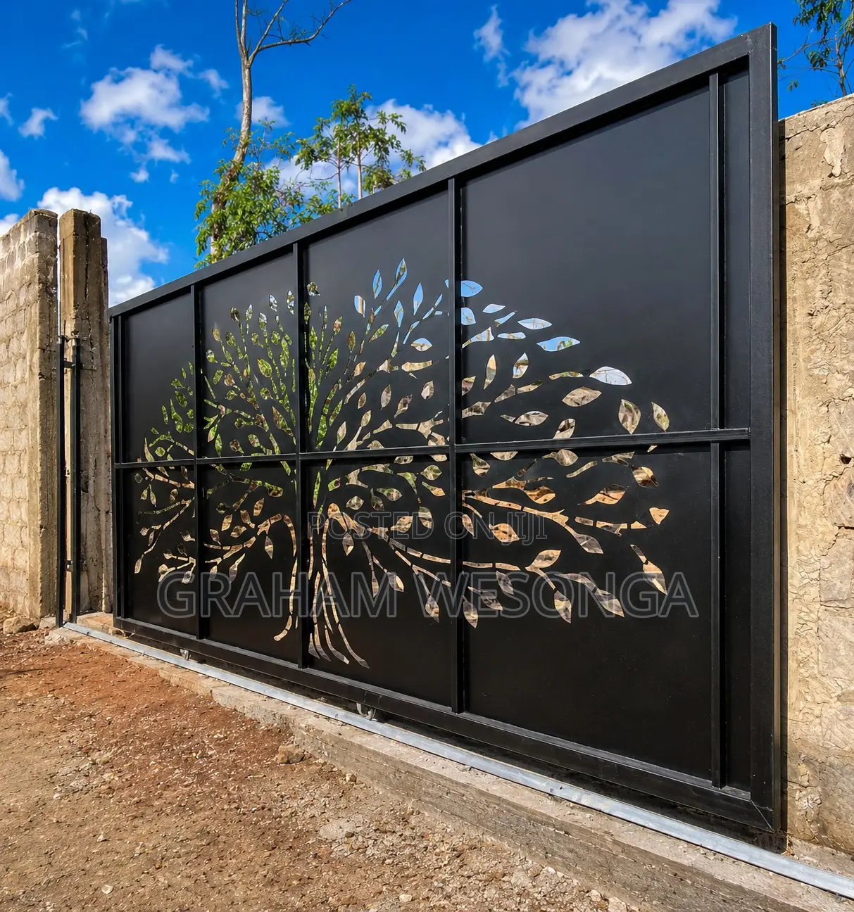 Sliding Gate