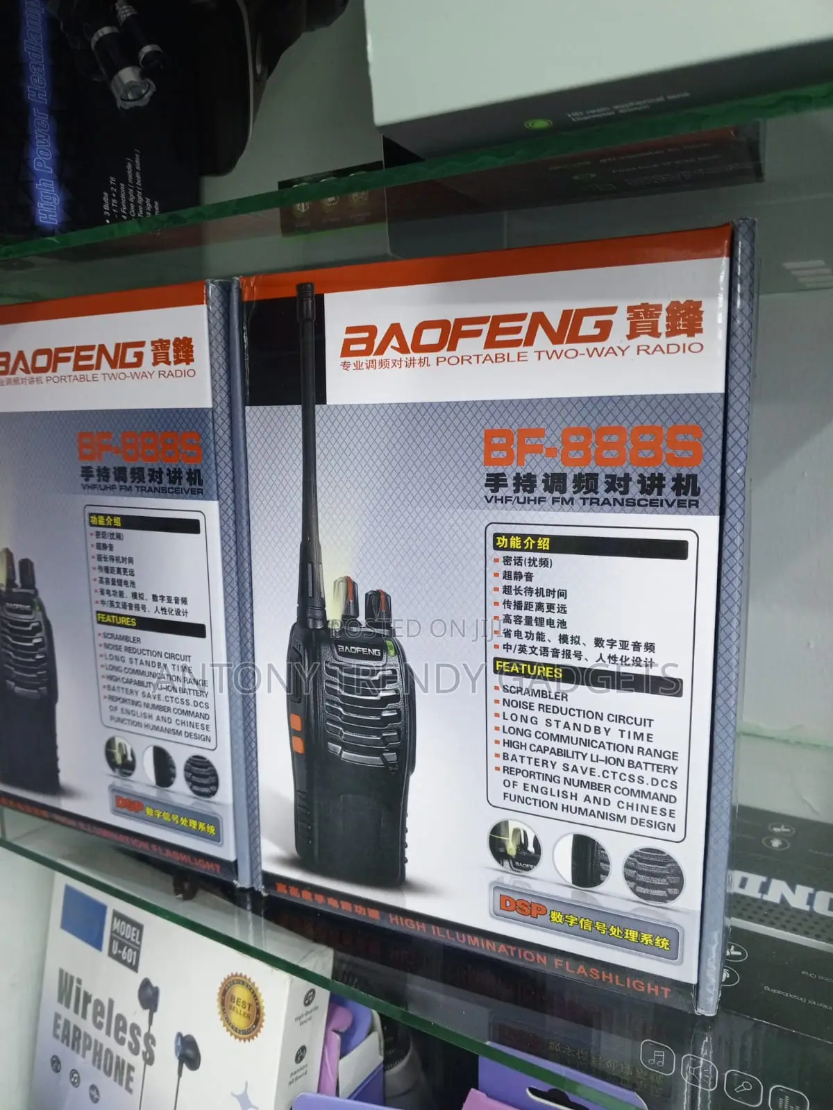 Baofeng Bf-888s Rechargeable Two-way Radio With Flashlight