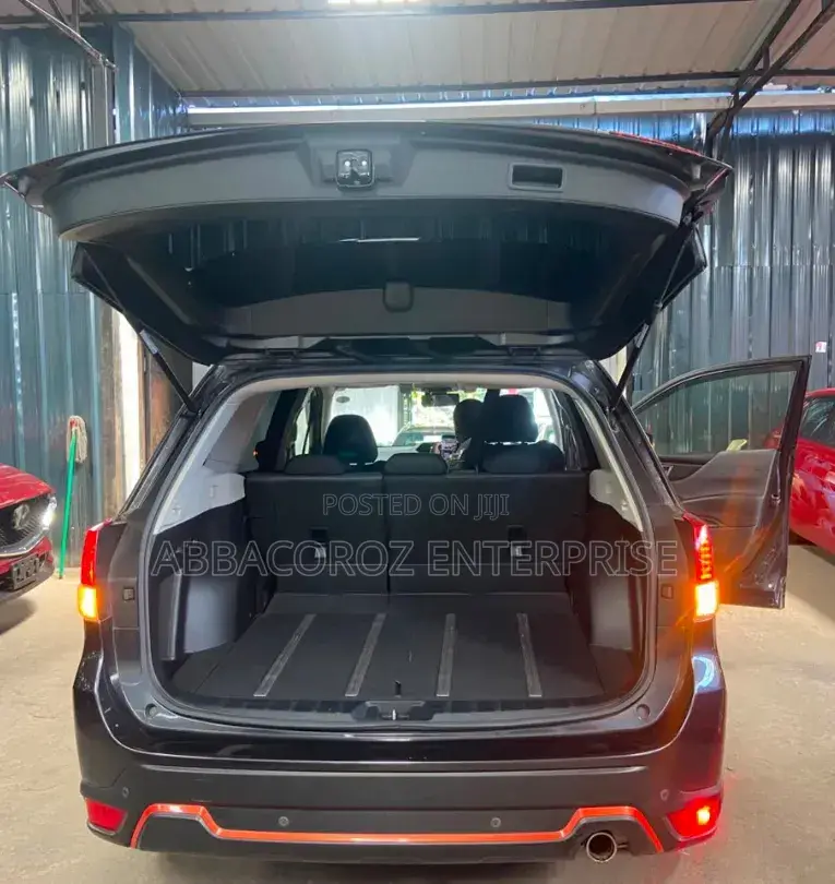 Subaru Forester 2019 Black