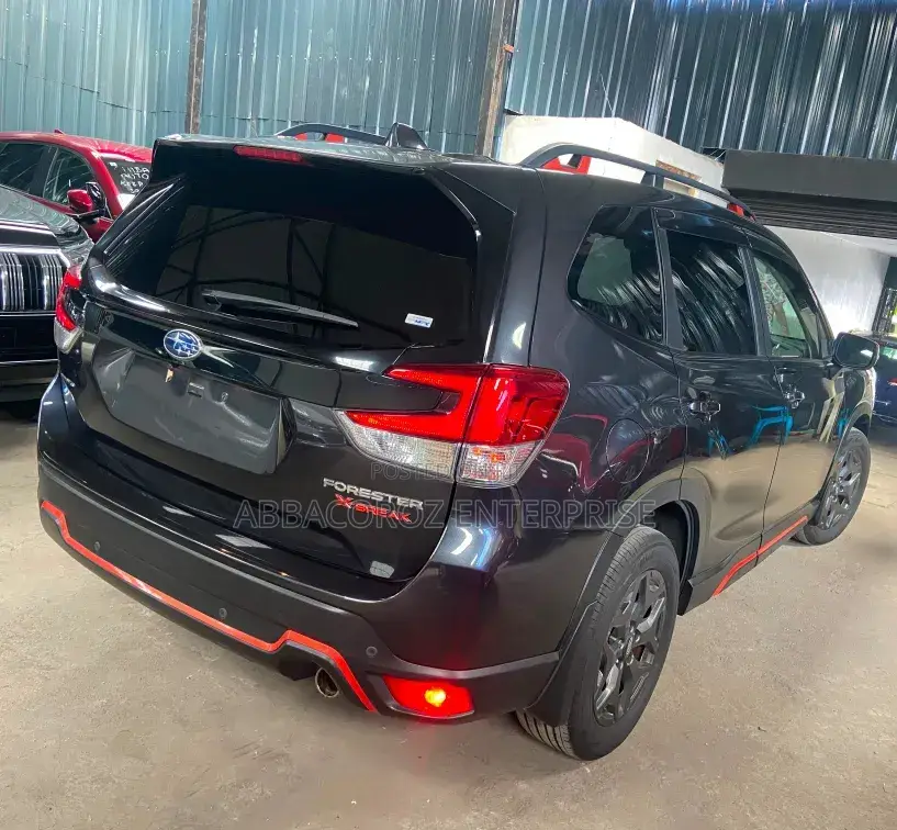Subaru Forester 2019 Black