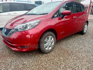 Nissan Note 2019 Red
