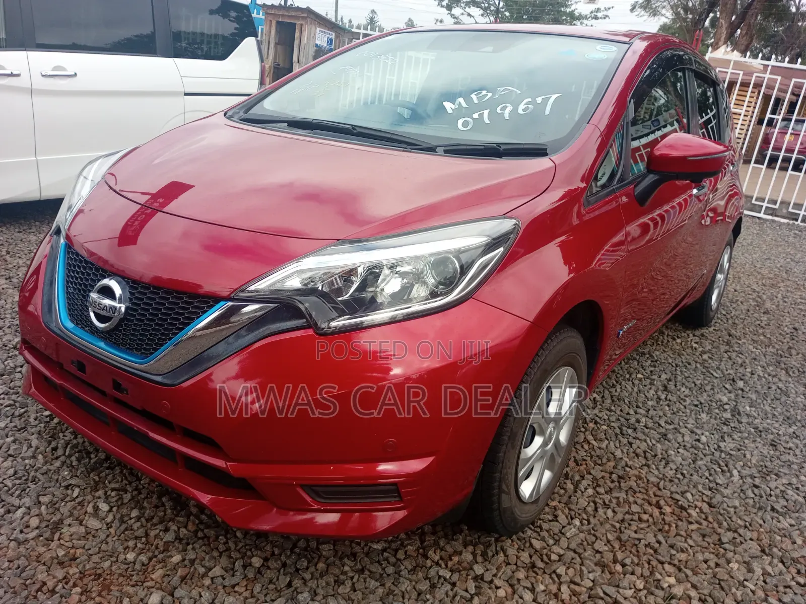 Nissan Note 2019 Red