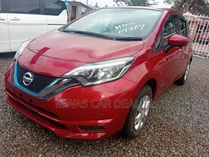 Nissan Note 2019 Red