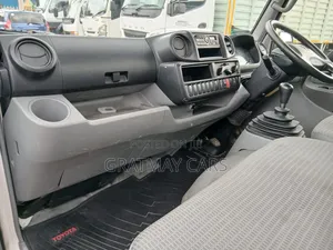 Toyota Dyna 2019 White