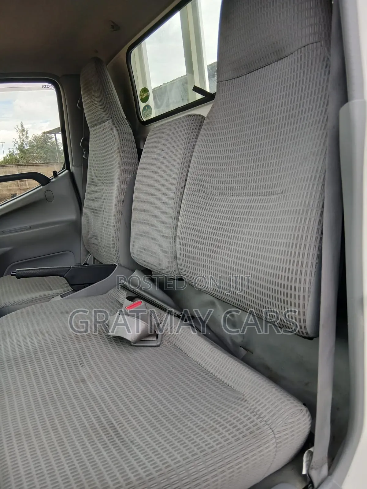 Toyota Dyna 2019 White