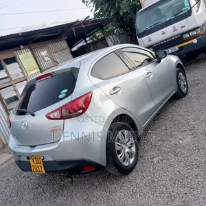 Mazda Demio 2017 Silver