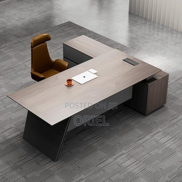 Office Desk : Executive 160cm Office Desk - thumbnail 14
