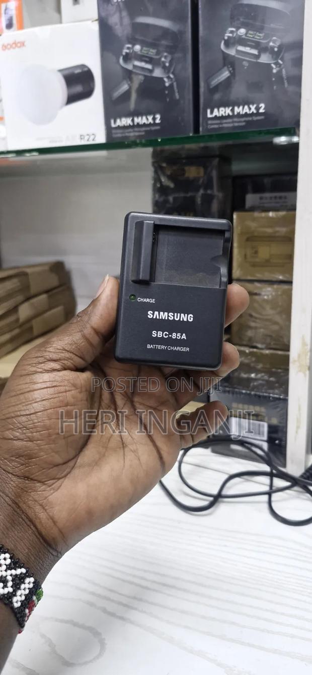 Samsung SBC-85a Battery Charger