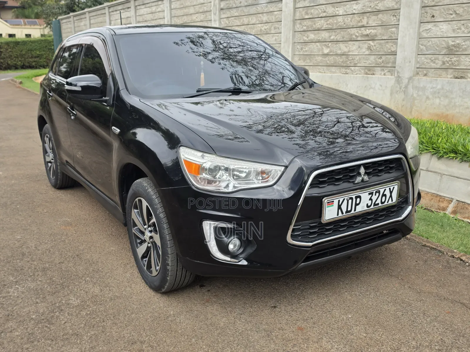 Mitsubishi RVR 2016 Black