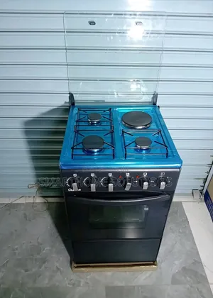 Standing Cooker 50*55 3 Gas 1 Hot Plate