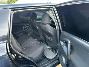 Toyota Vanguard 2010 Black