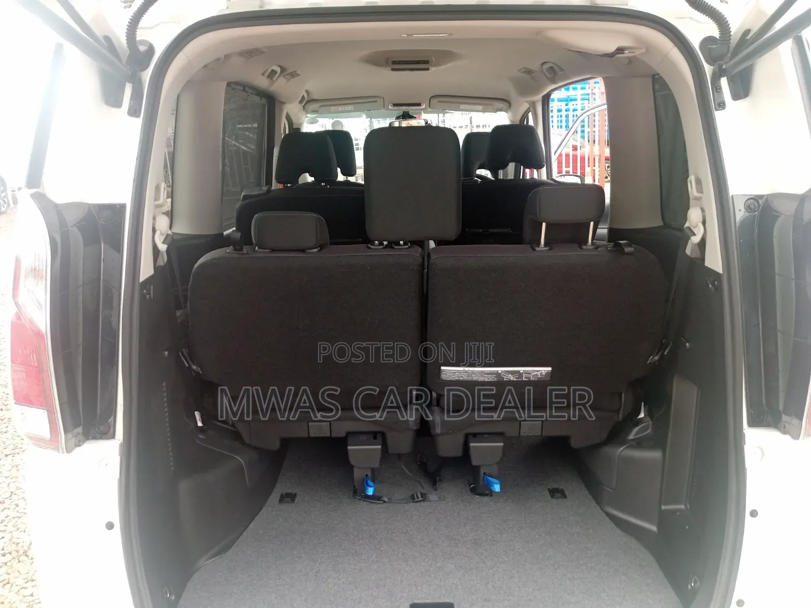 Nissan Serena 2019 White