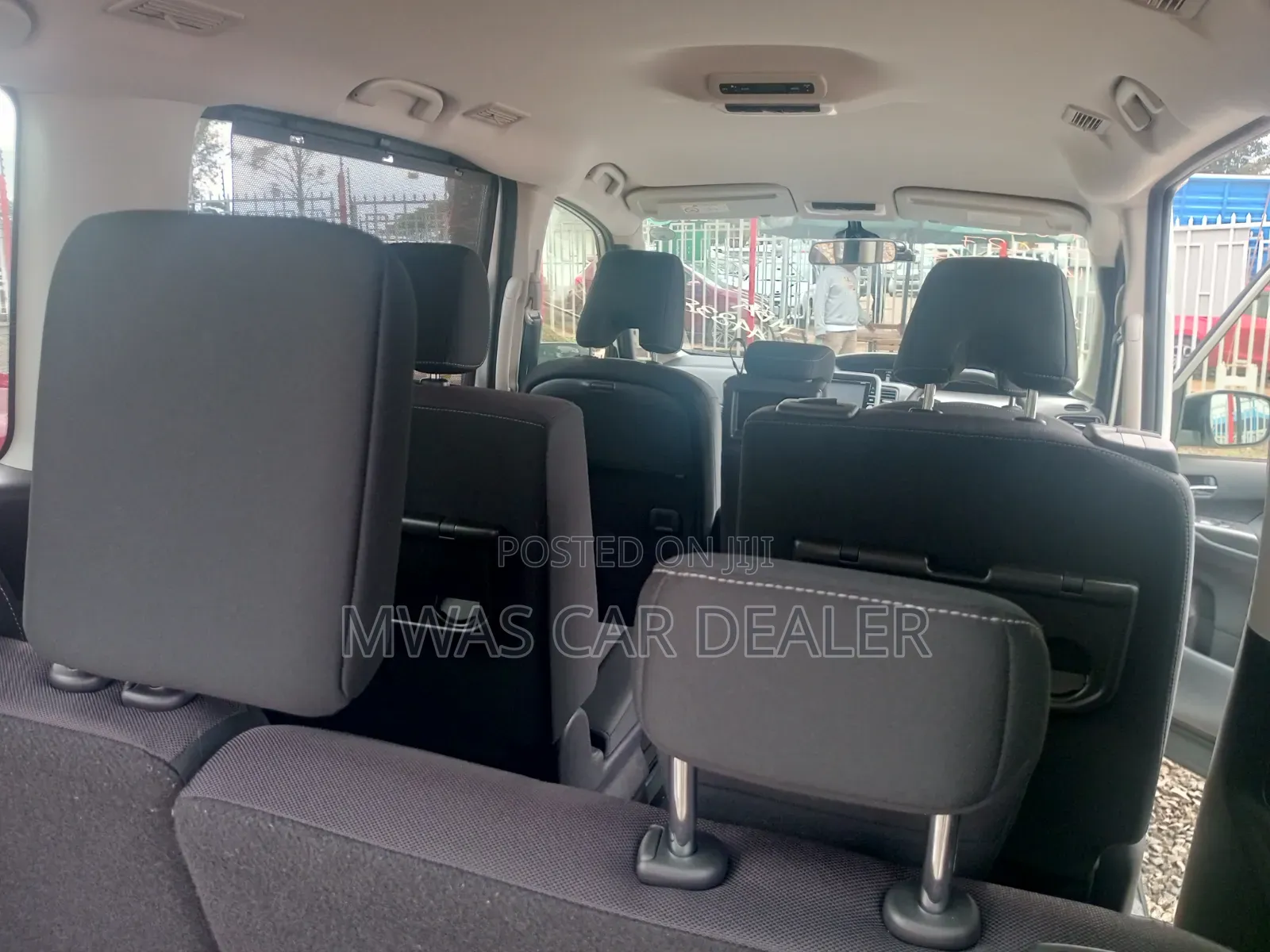 Nissan Serena 2019 White