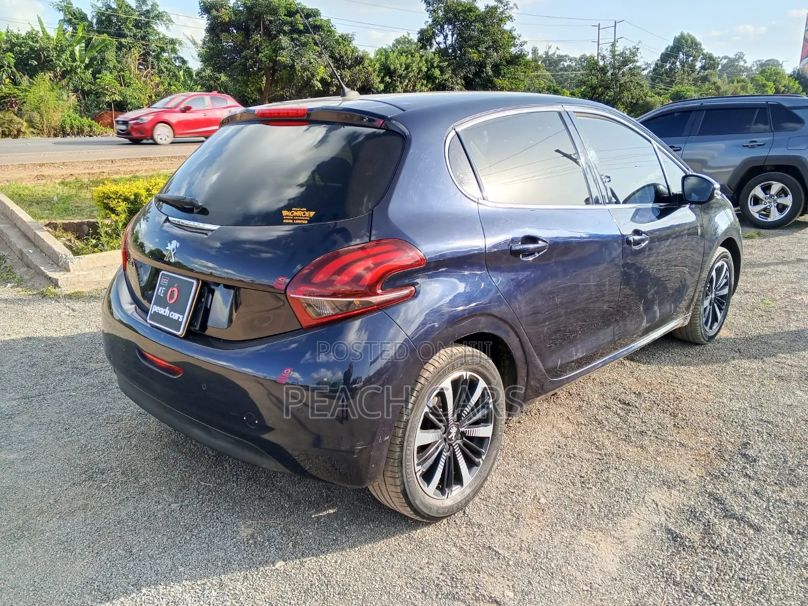 Peugeot 208 2018 Blue