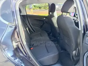 Peugeot 208 2018 Blue