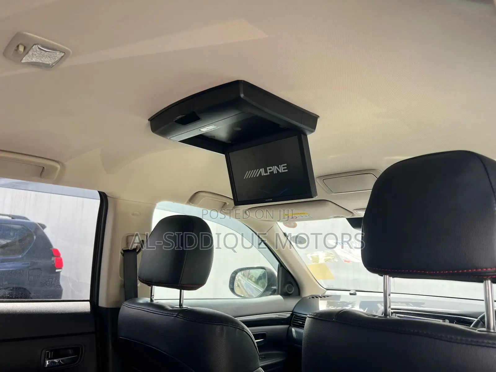 Mitsubishi Outlander 2019 Green