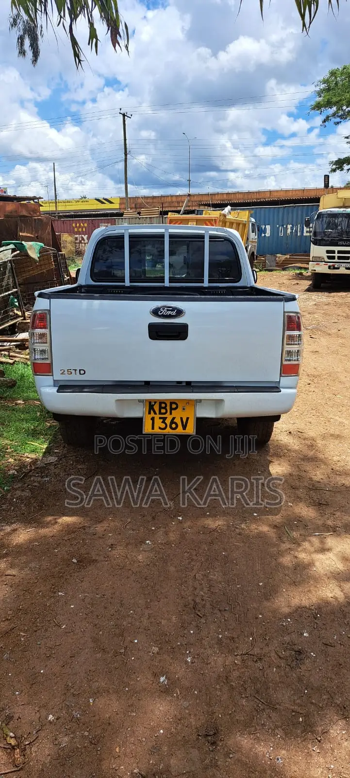 Ford Ranger XL 2010 White