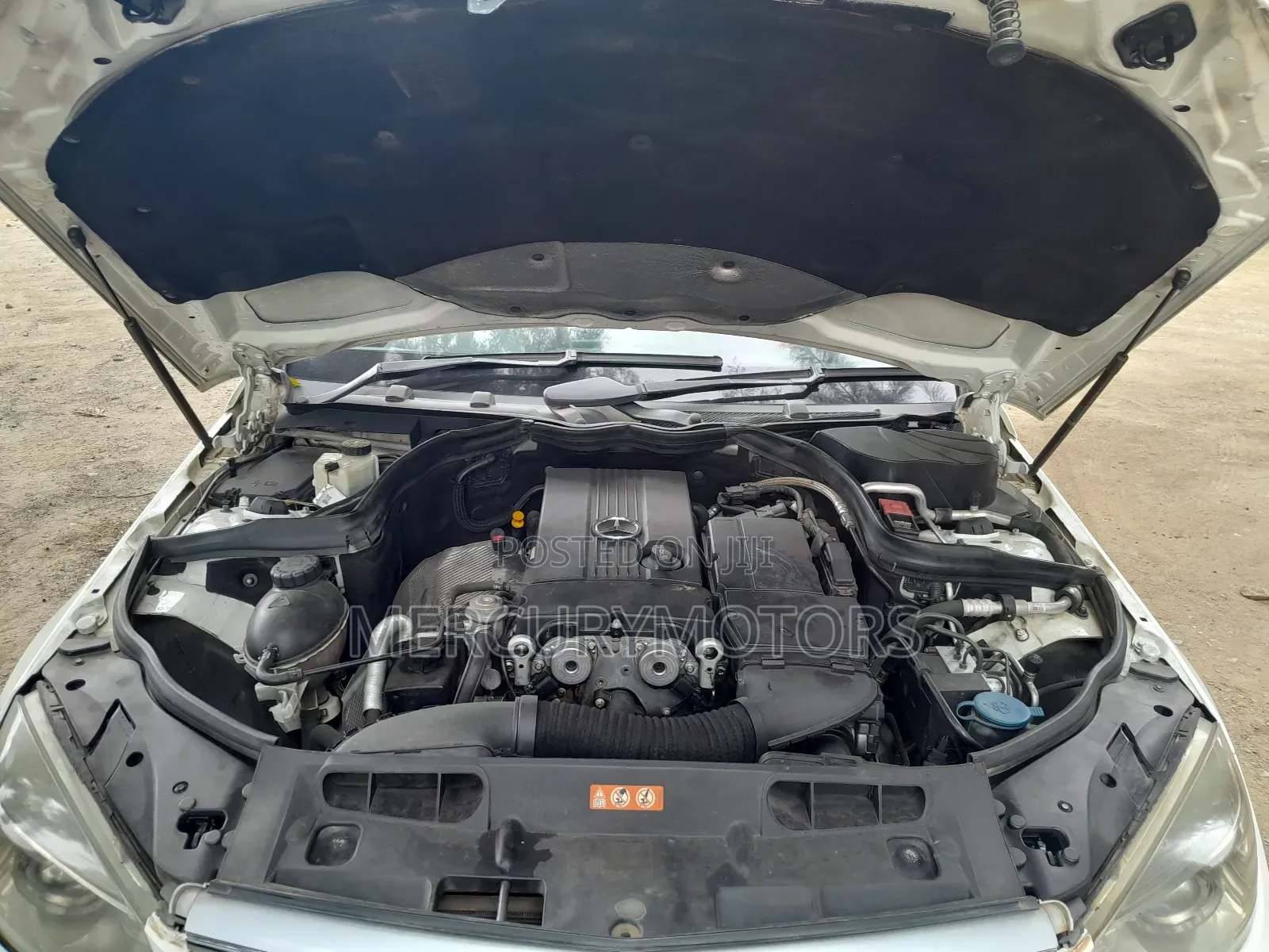 Mercedes-Benz C200 2010 White