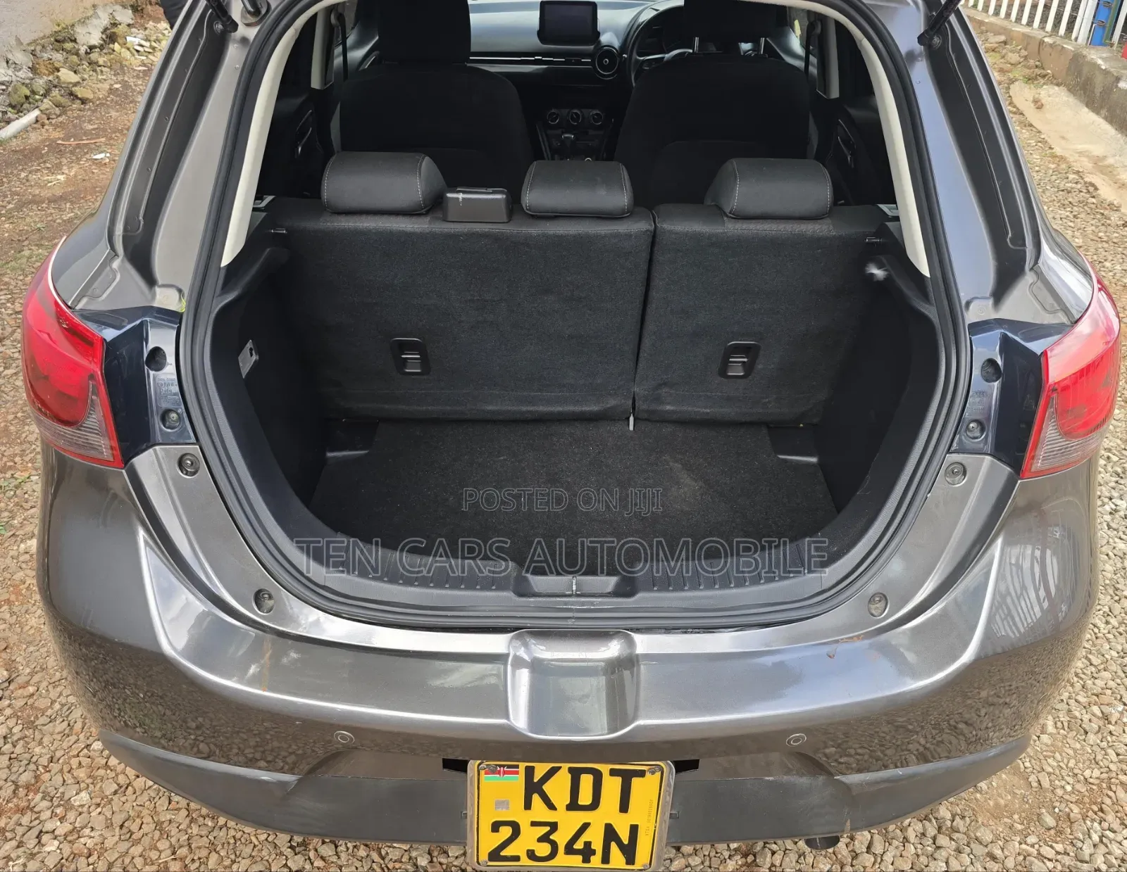 Mazda Demio 2018 Gray