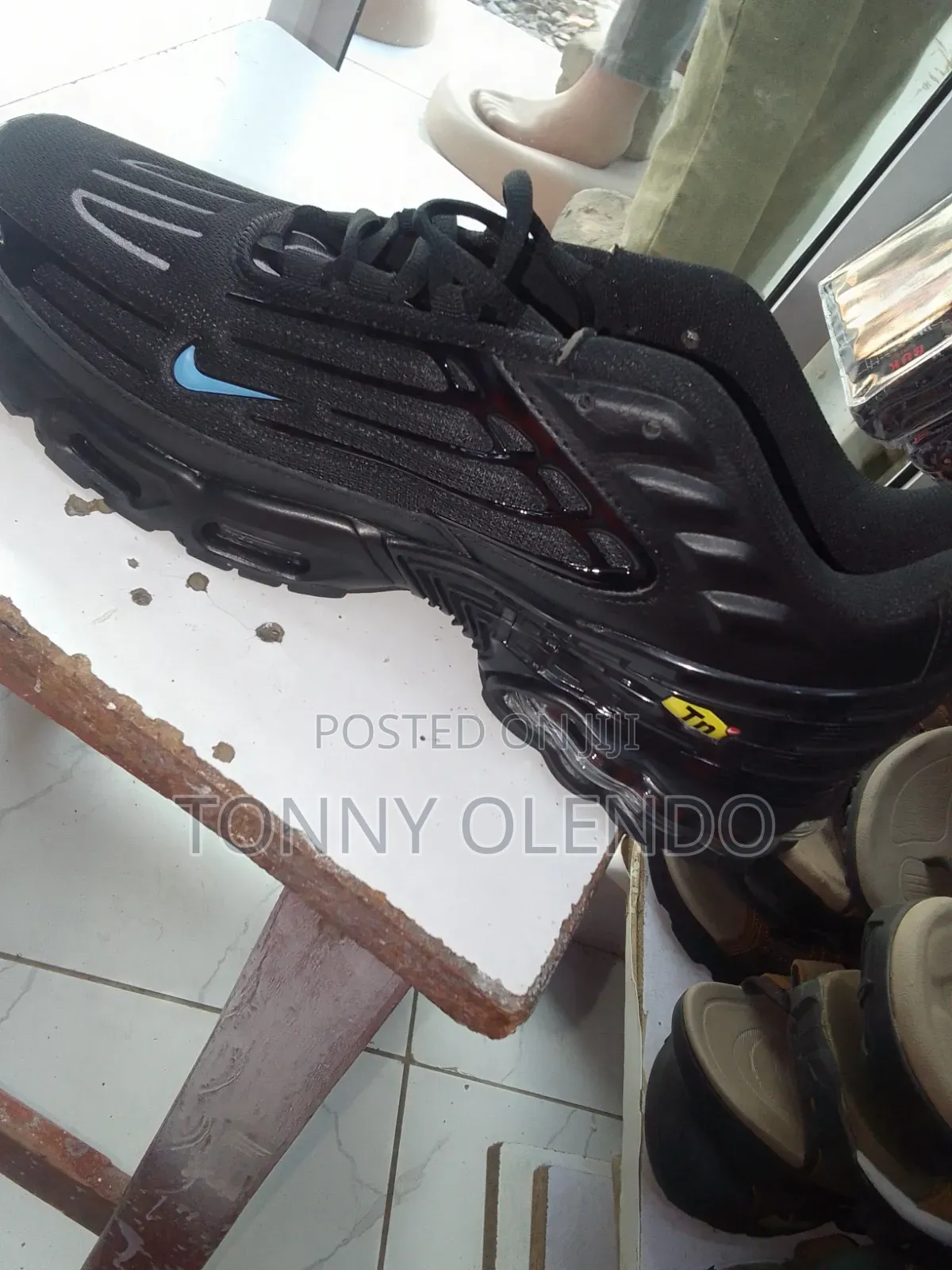 Men Shoes Available