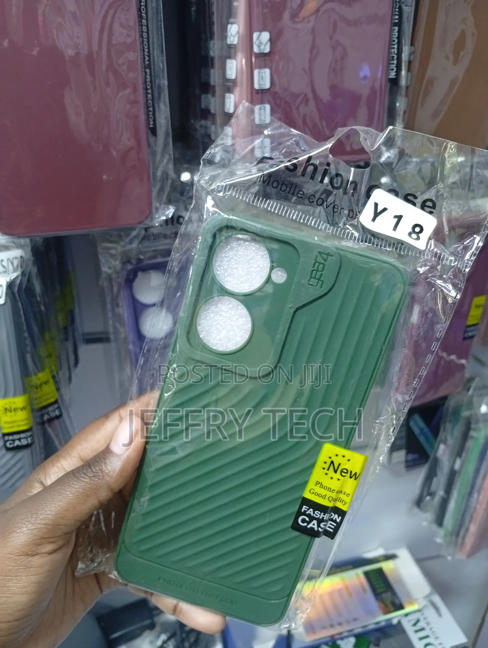 Vivo Y18 Matte Green Gear4-Style Wave-Textured Phone Case