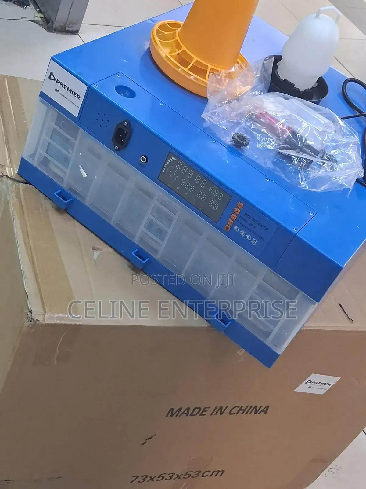 128 Egg Ac/Dc Incubator