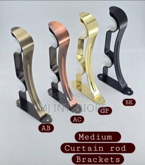 Smooth Double Brackets for Curtain Rods
