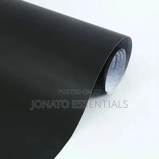 Peel and Stick Blackboard Sticker Wall Chalkboard Roll + 5 Chalks - thumbnail 3