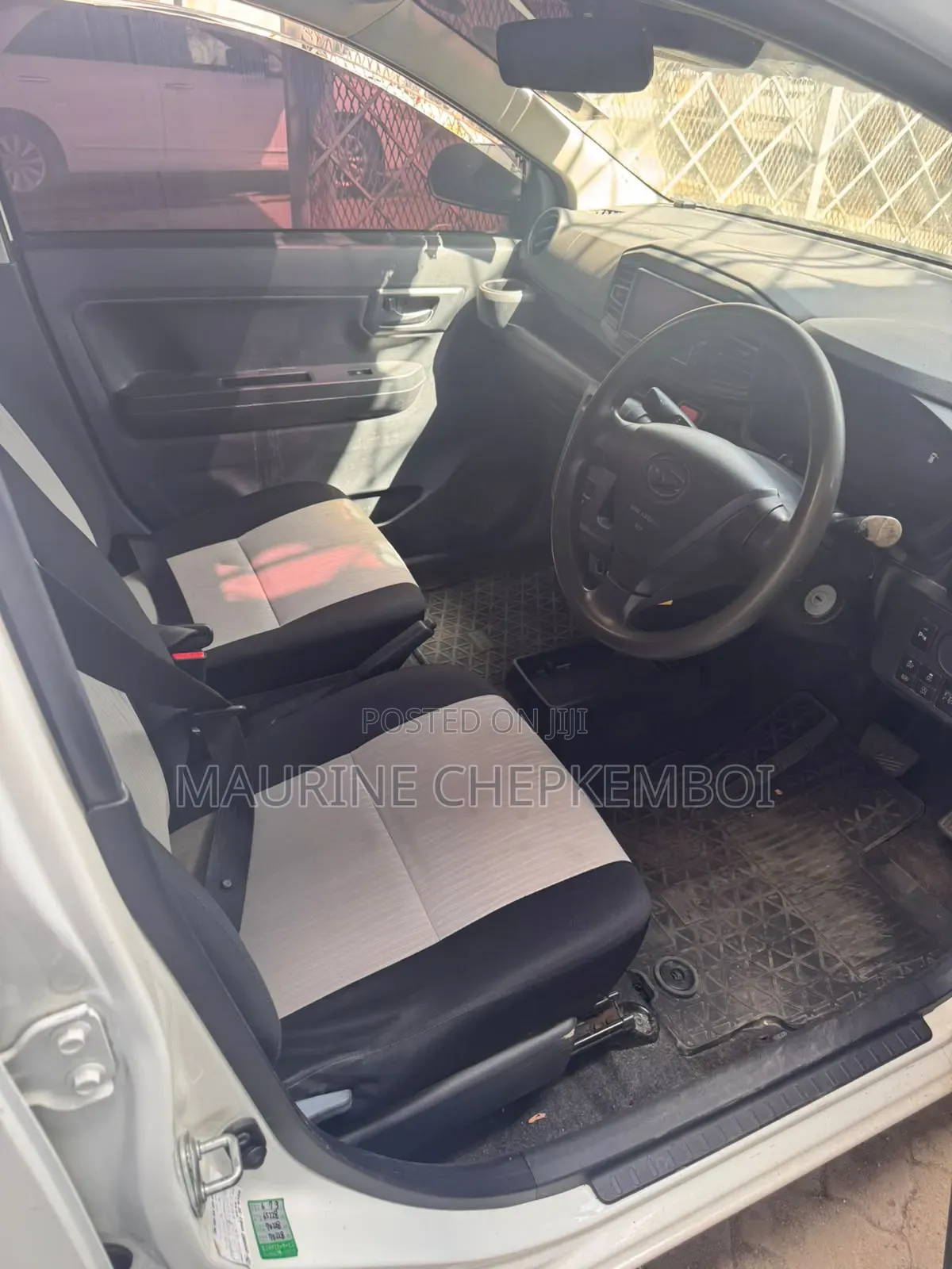 Daihatsu Mira 2018 White