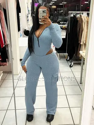 Ribbed Two-Piece Outfit Featuring a Long-Sleeve Zip-Up Bodysuit