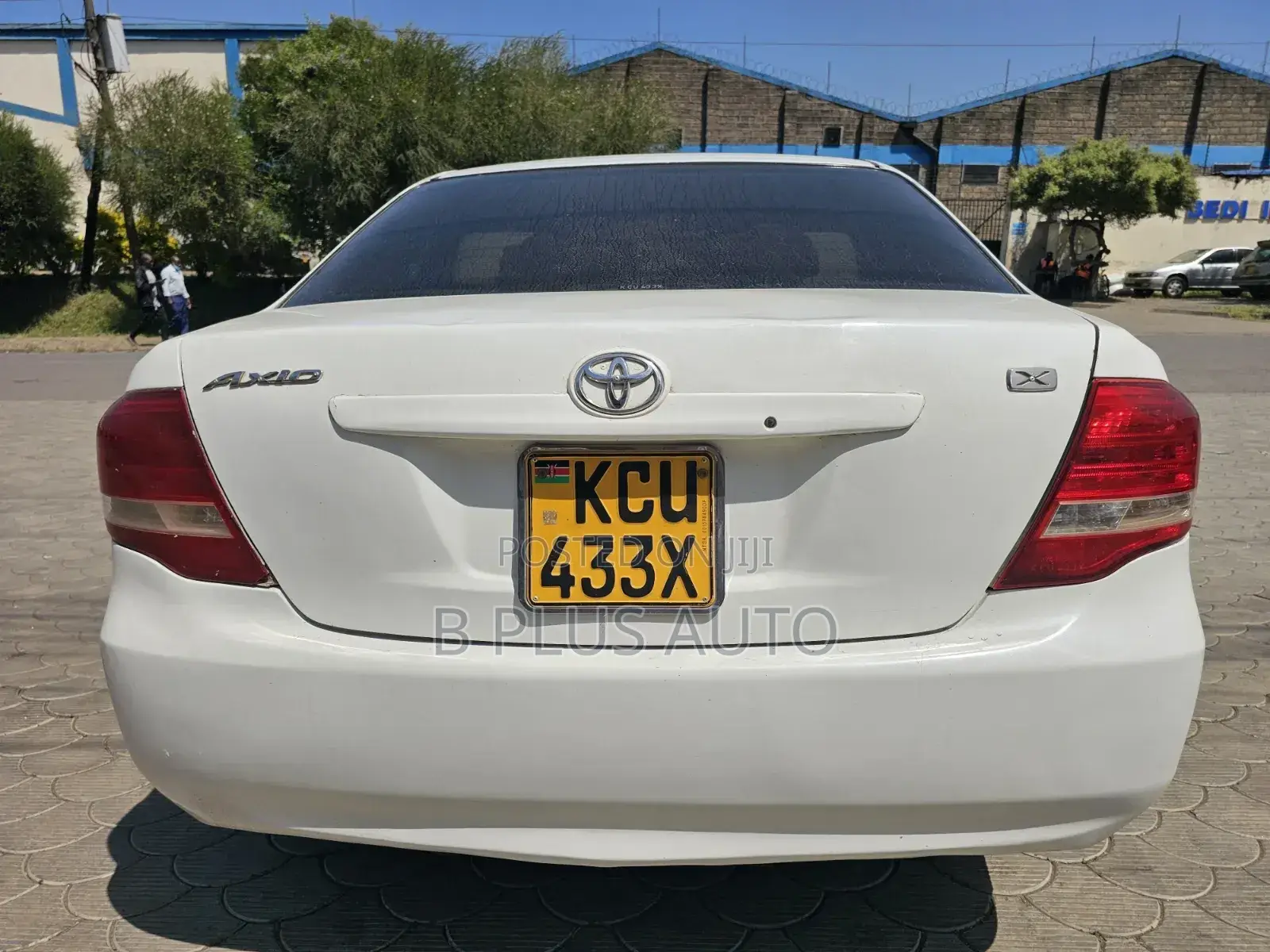 Toyota Axio 2011 White