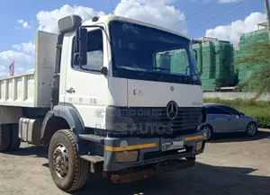 Mercedes Benz Axor 2003 White