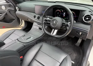 Mercedes-Benz E200 2020 White