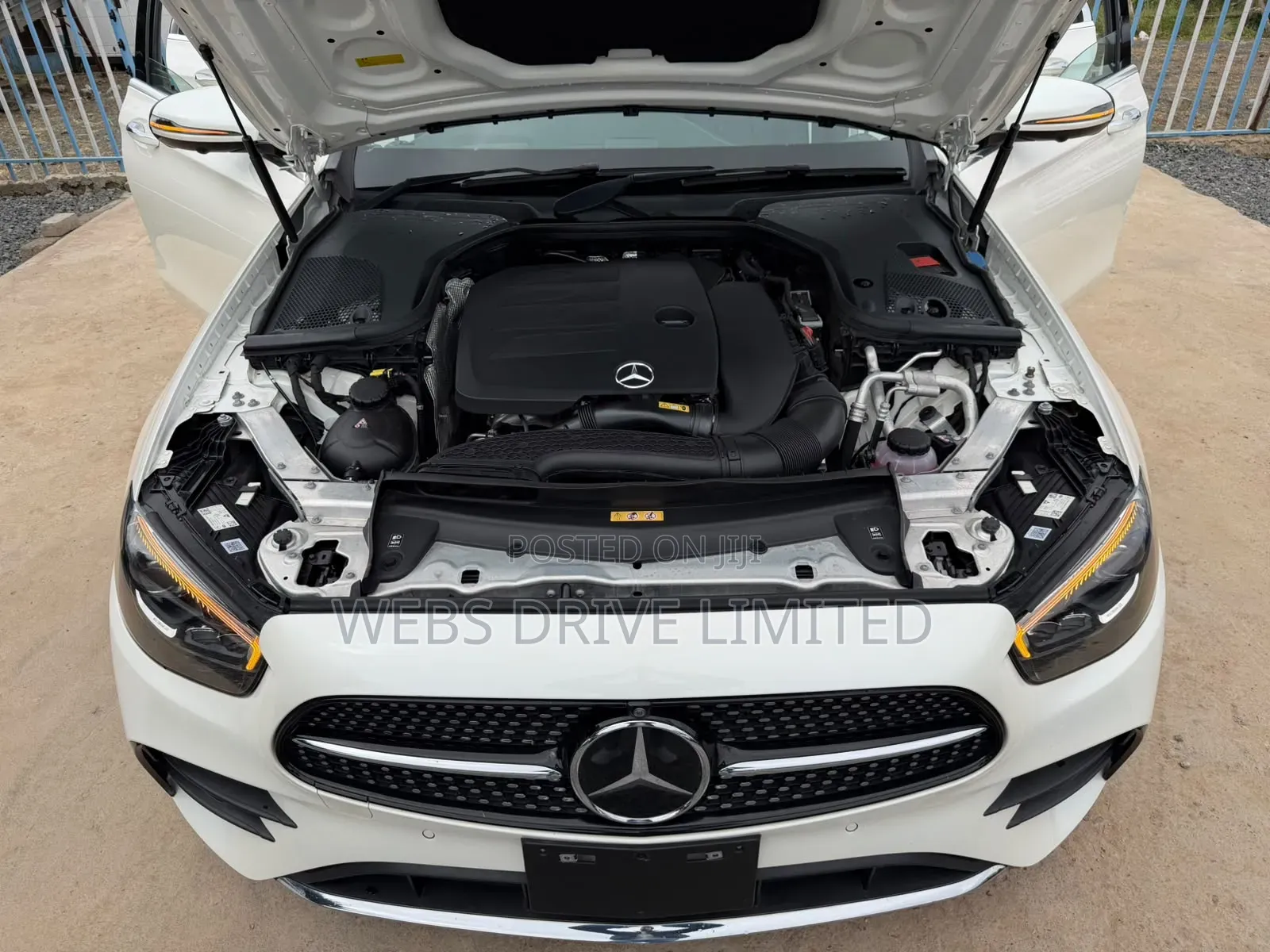 Mercedes-Benz E200 2020 White