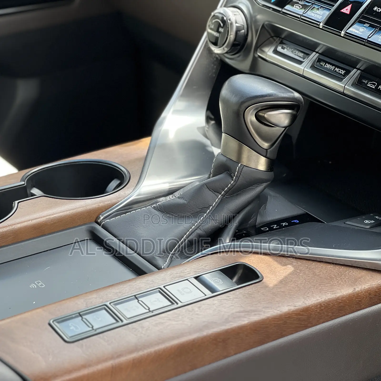 Lexus LX 600 2023 White