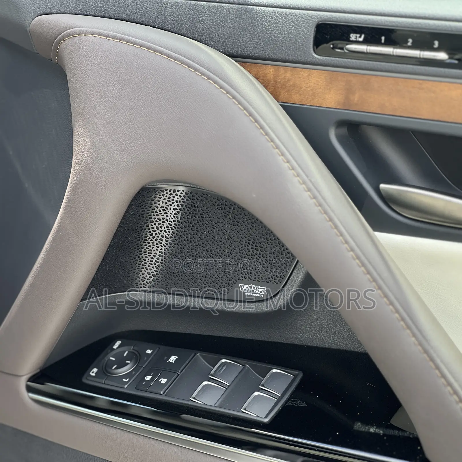 Lexus LX 600 2023 White