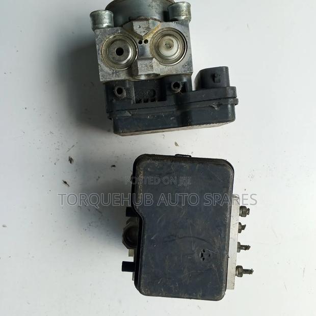 Toyota Mark X Grx120 Abs Module (6q) - thumbnail 3