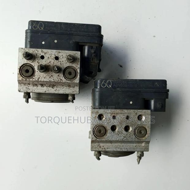 Toyota Mark X Grx120 Abs Module (6q) - main view