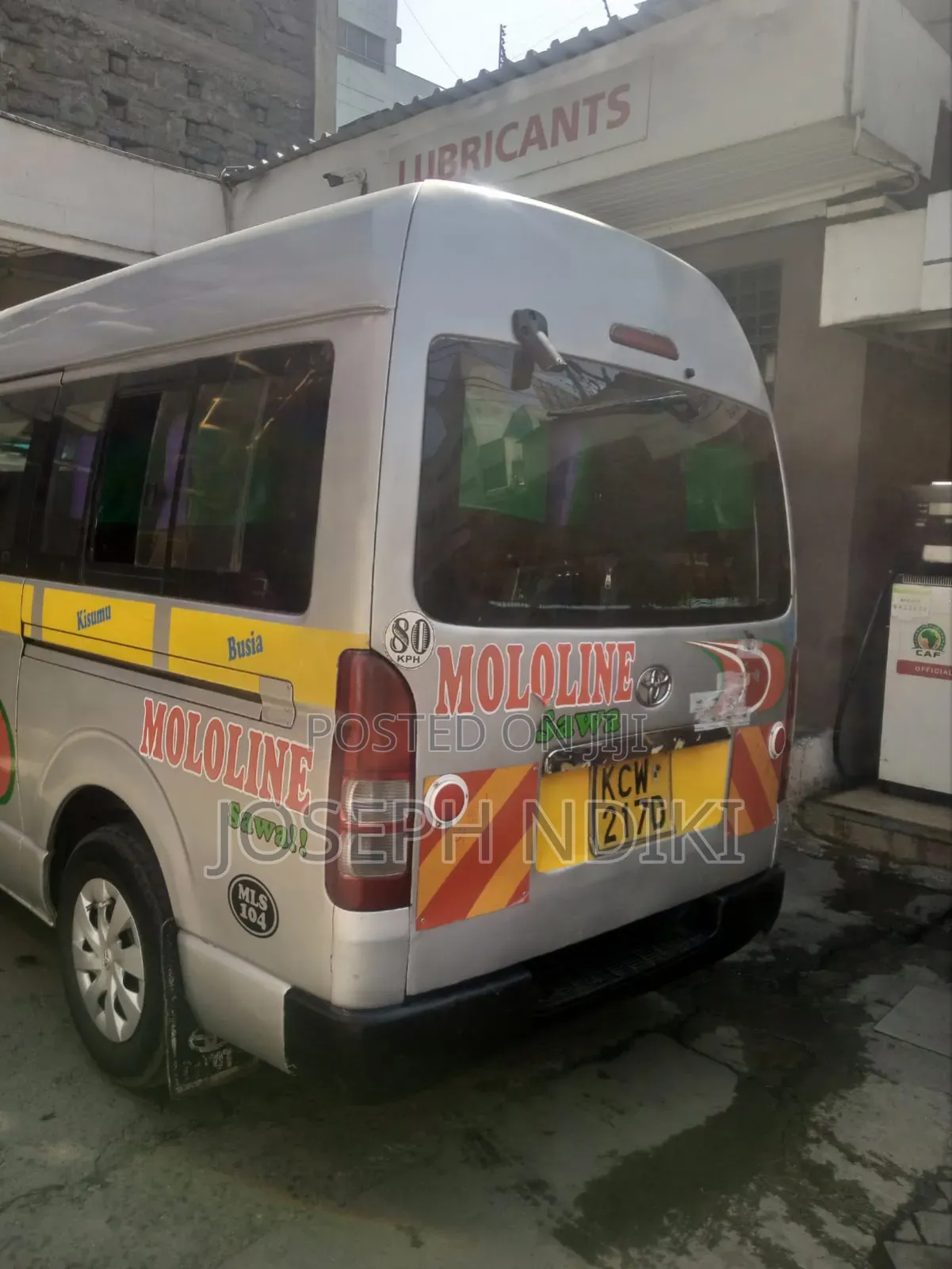 Toyota HiAce 2014 Silver