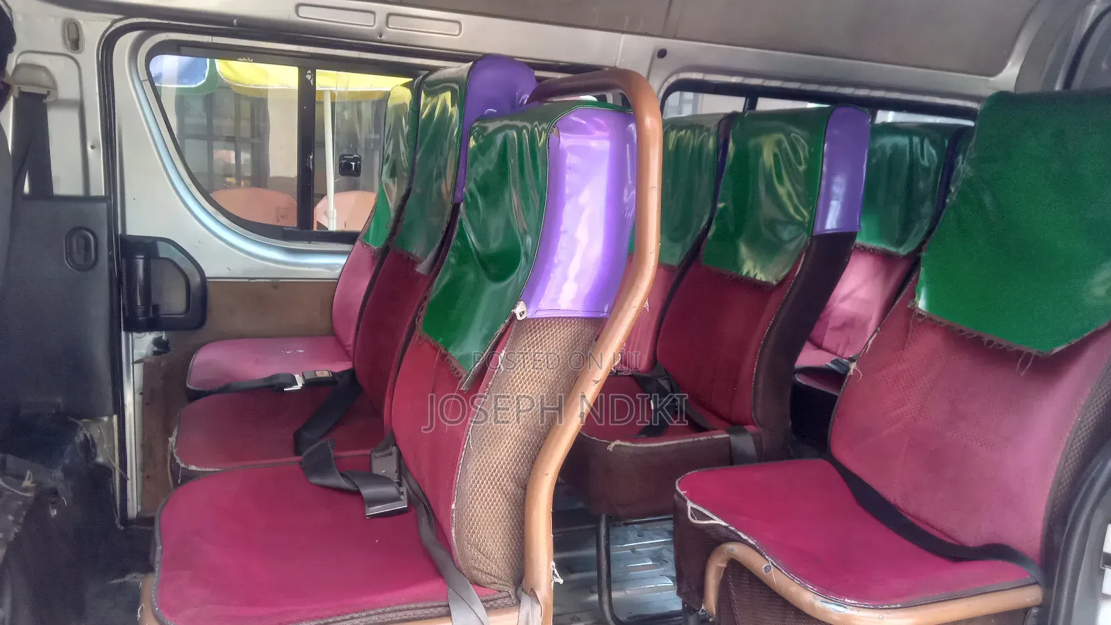 Toyota HiAce 2014 Silver