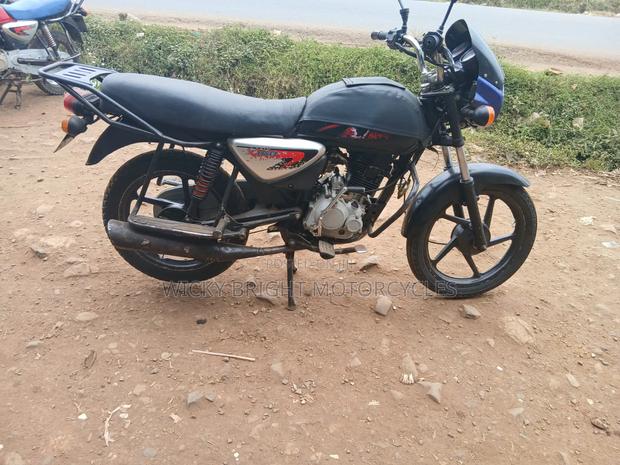 Bajaj Boxer 2022 Black
