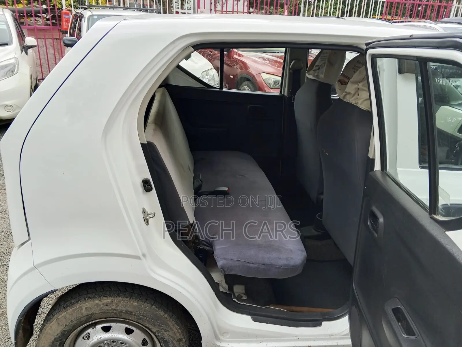 Suzuki Alto 2018 White