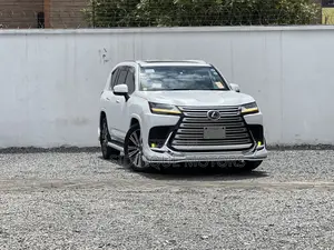 Lexus LX 600 2023 White