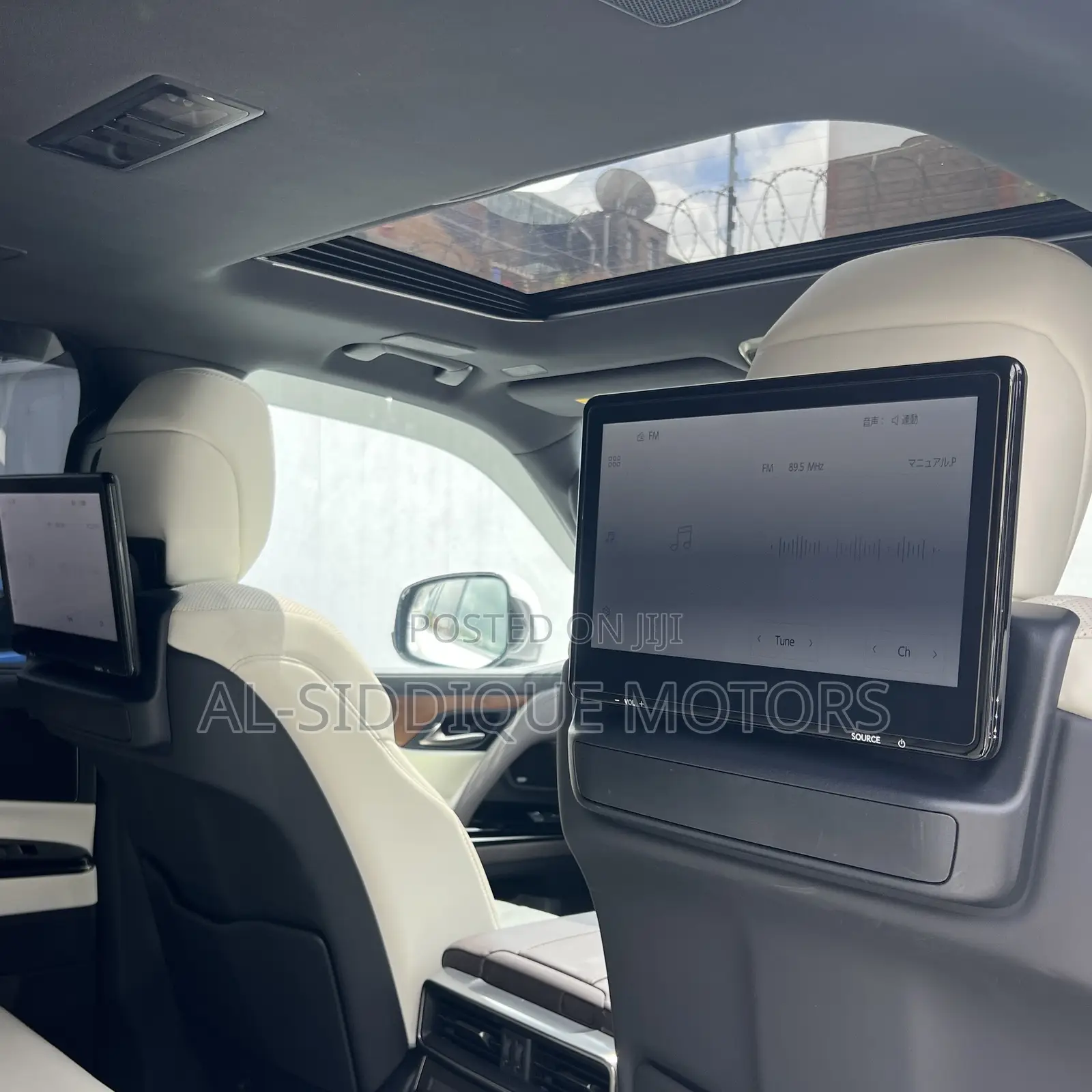 Lexus LX 600 2023 White