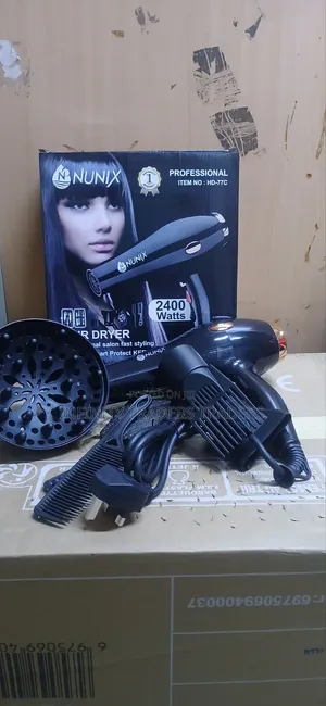 Nunix Hair Blowdry